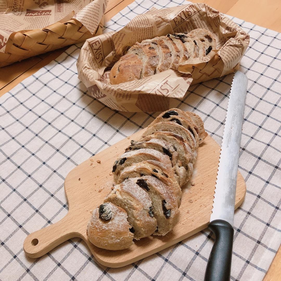 全麦蔓越莓软式欧包（免揉）