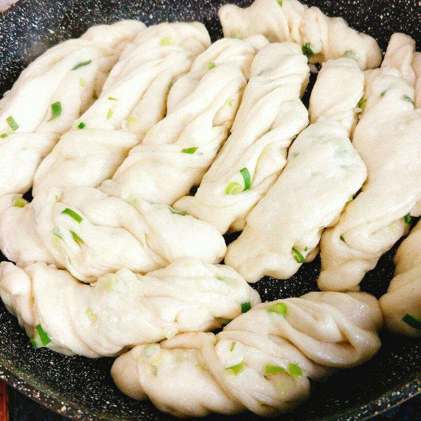 一定要做！—煎卷子【生煎花卷】