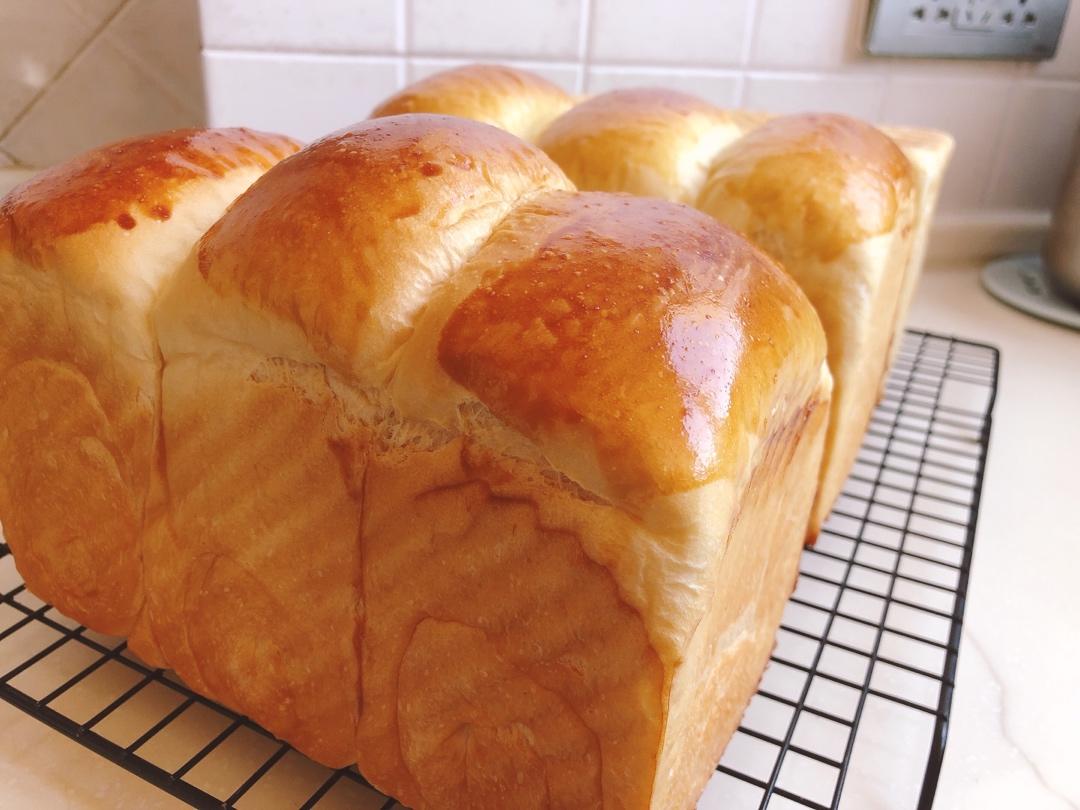 超软牛奶吐司（2个450克吐司模）