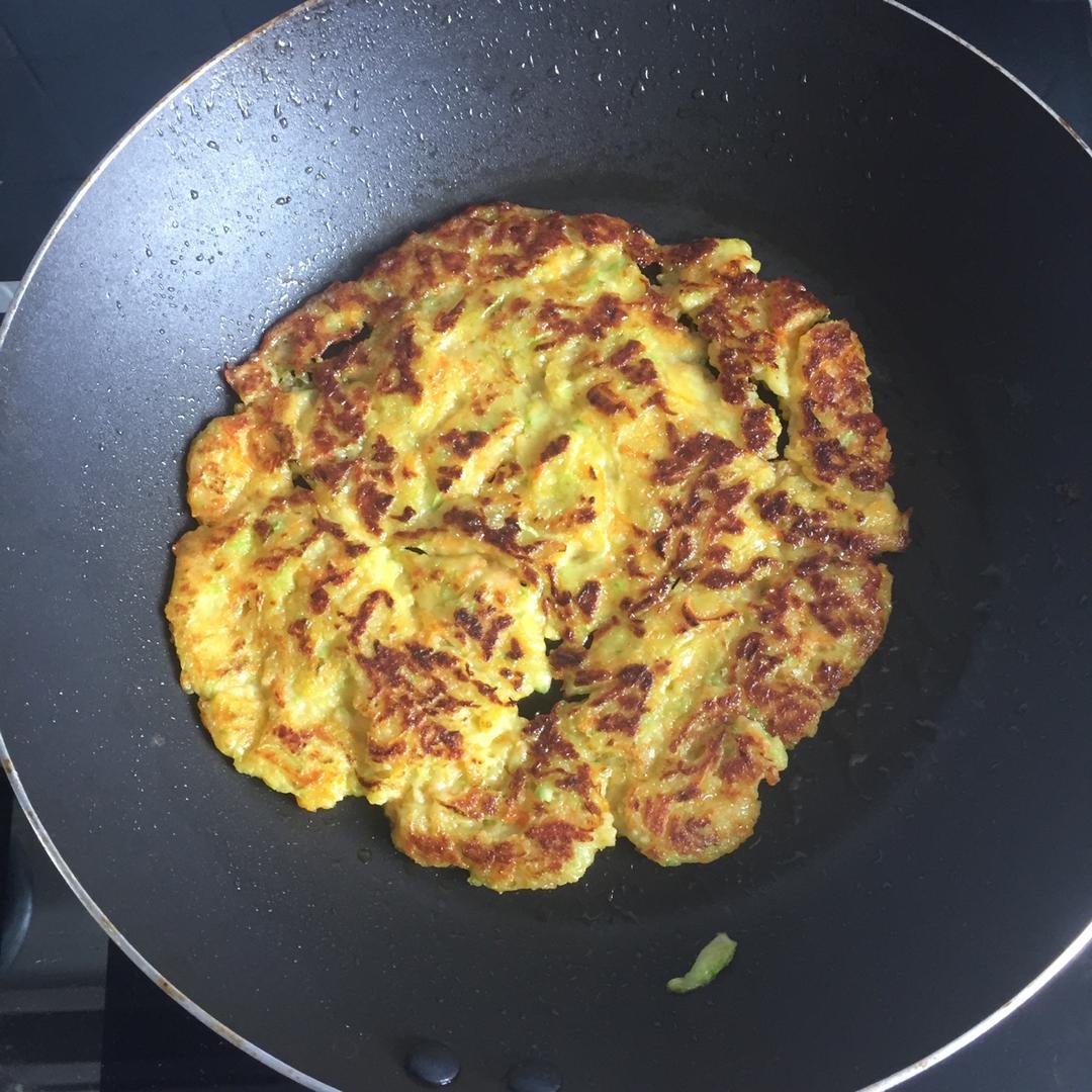 胡萝卜西葫芦鸡蛋饼