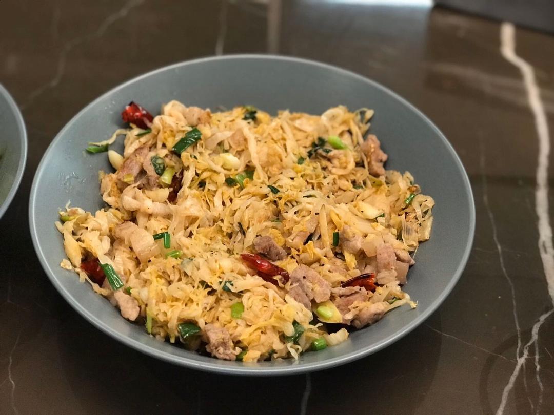 酸菜炒肉丝