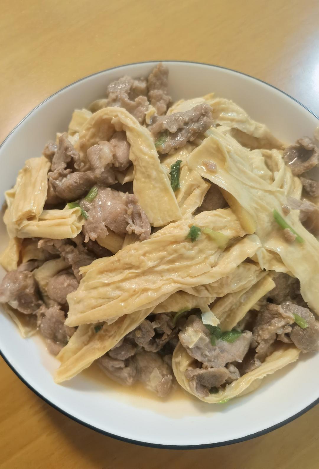 腐竹炒肉