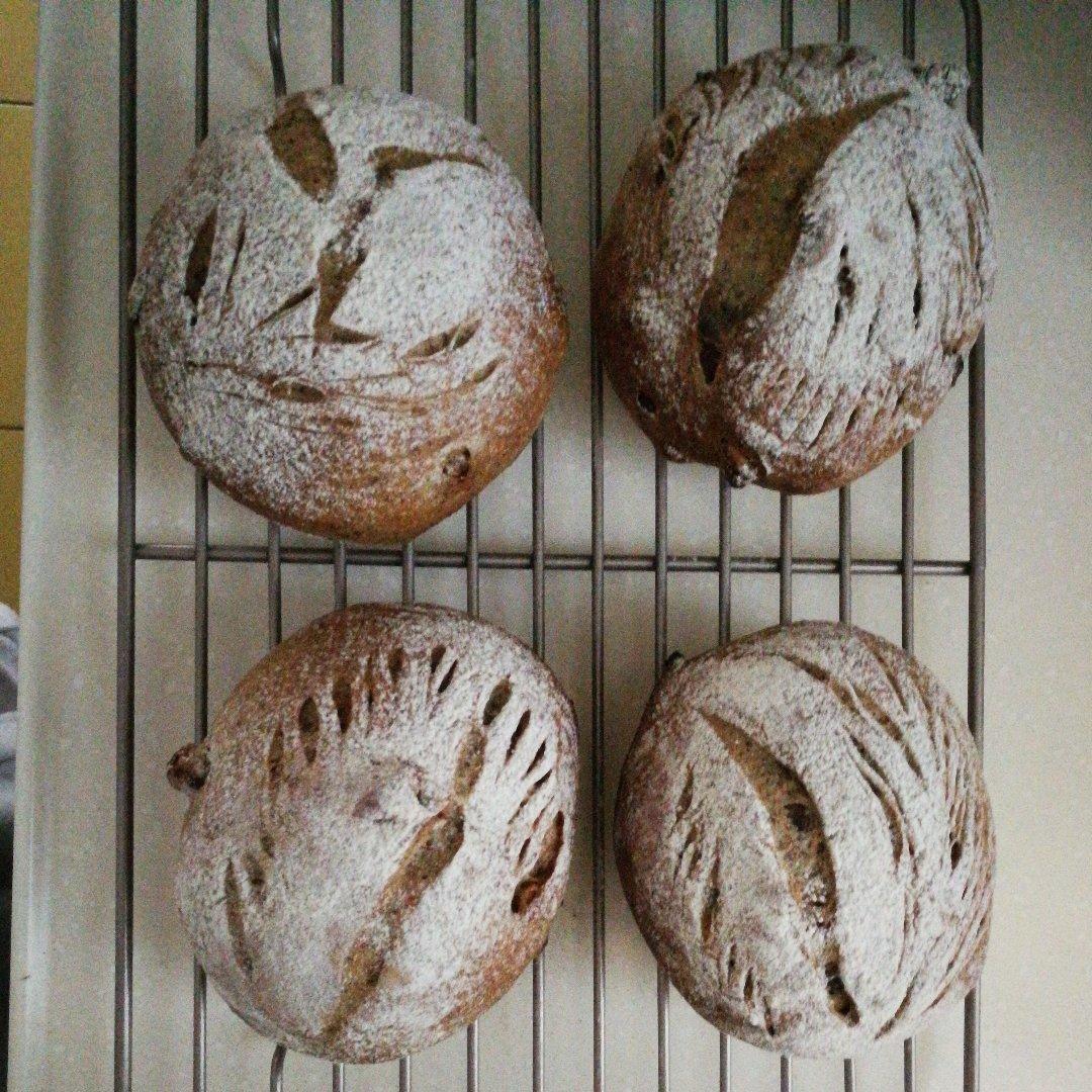 天然酵种亚麻籽蜂蜜软欧