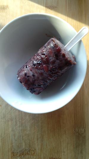 粒粒红豆黑糯米奶冰的做法 步骤5