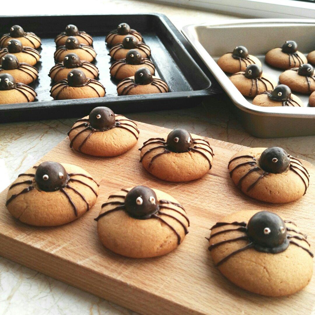 万圣节蜘蛛花生酱曲奇