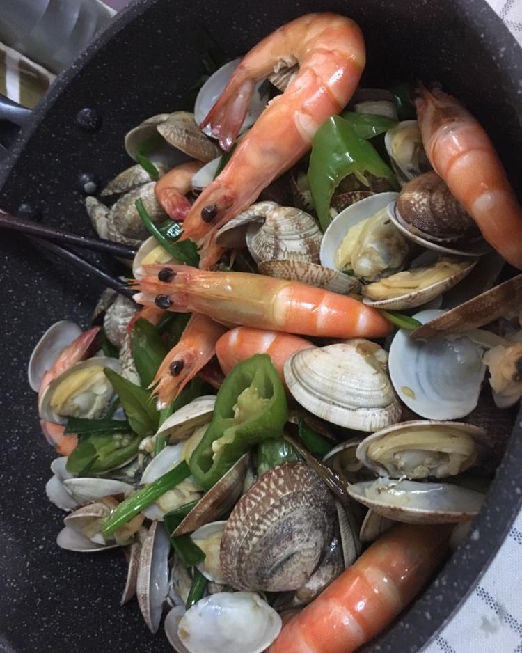 「汤锅版」锡纸蒜蓉开背虾花甲粉