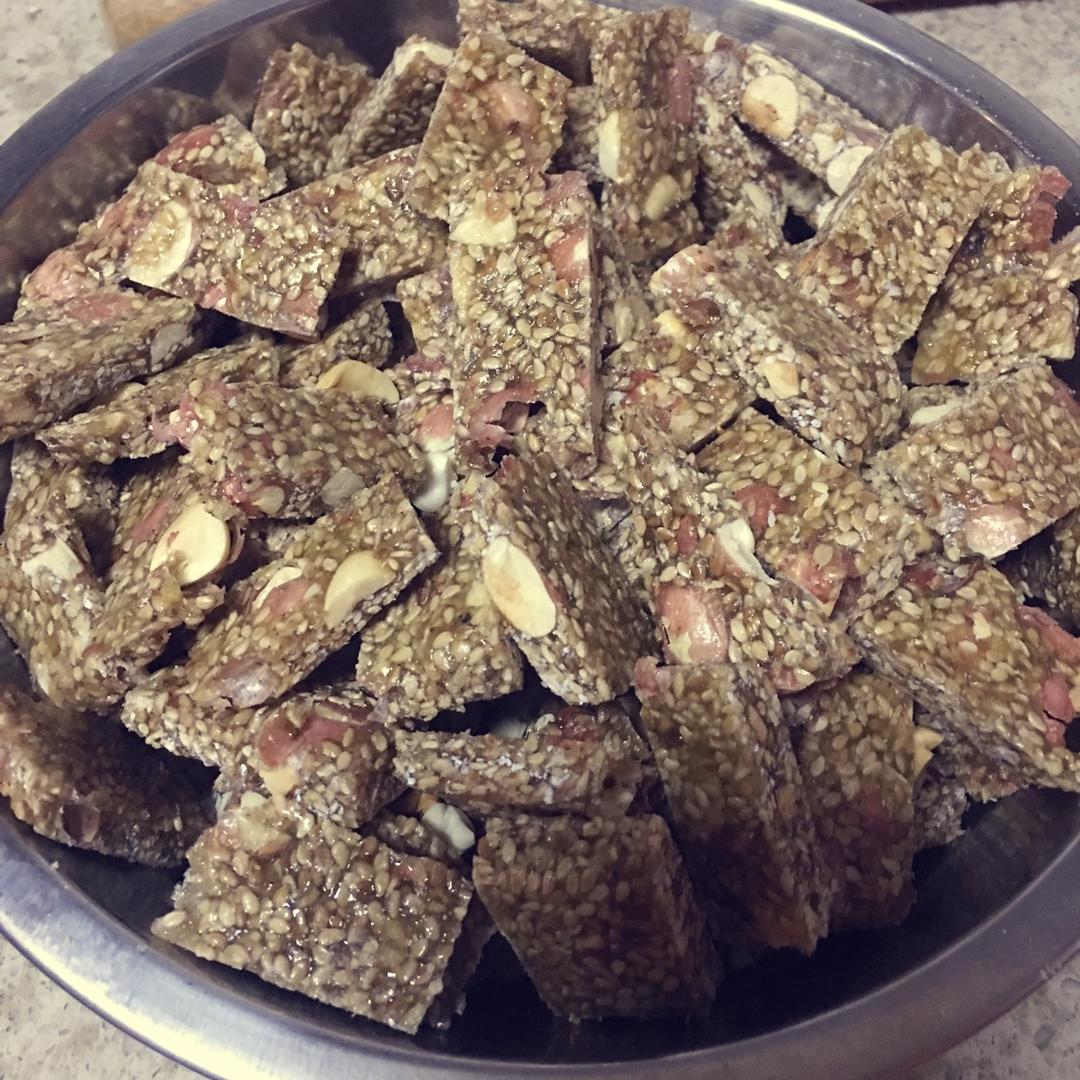 花生白芝麻糖