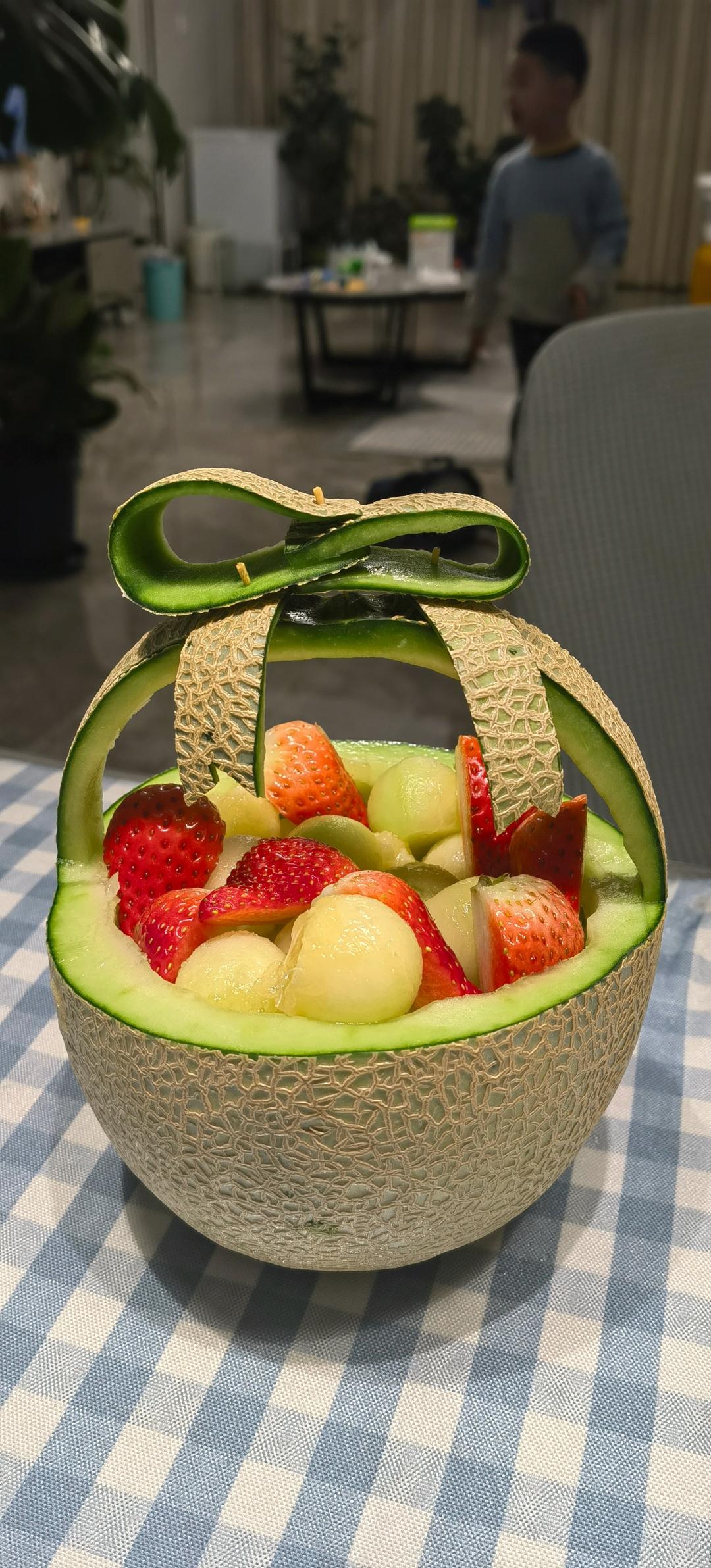 少女心爆棚的哈密瓜水果篮
