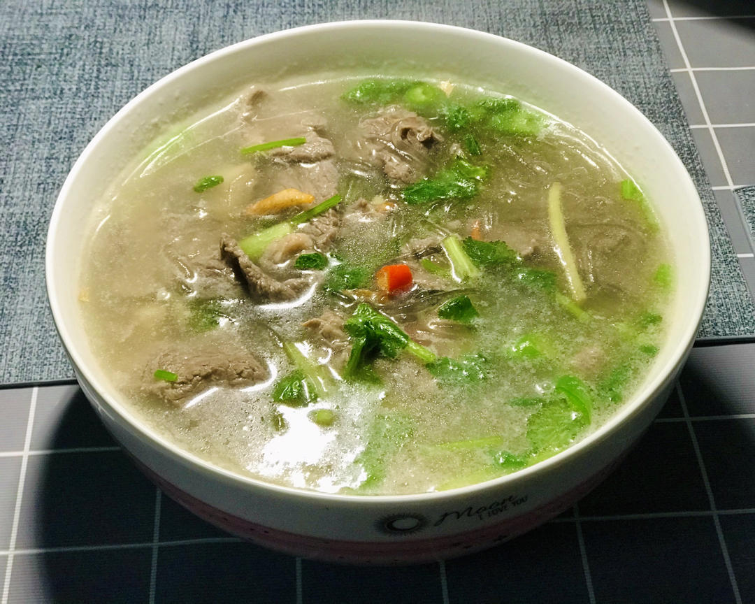 干了这碗牛肉粉丝汤