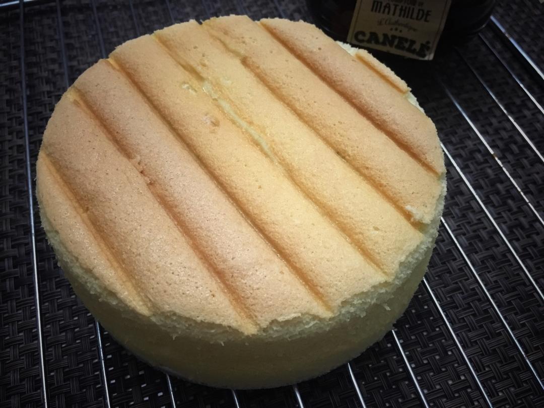 6寸原味戚风蛋糕