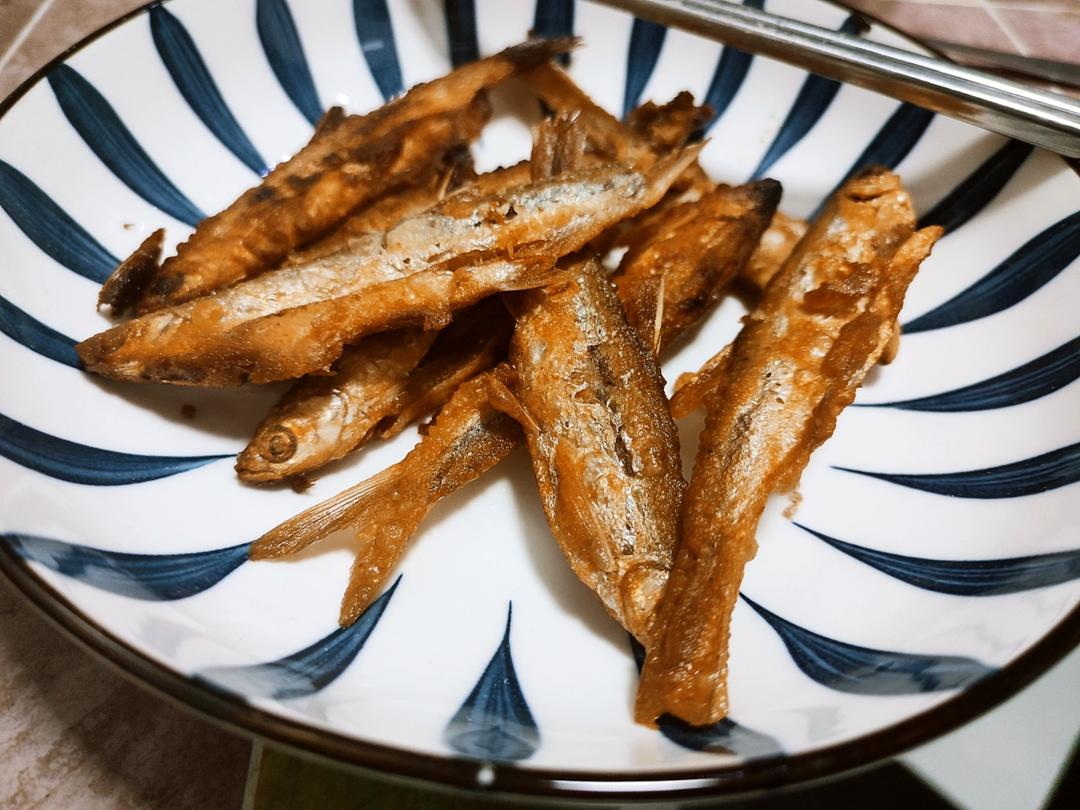 酥炸小鱼