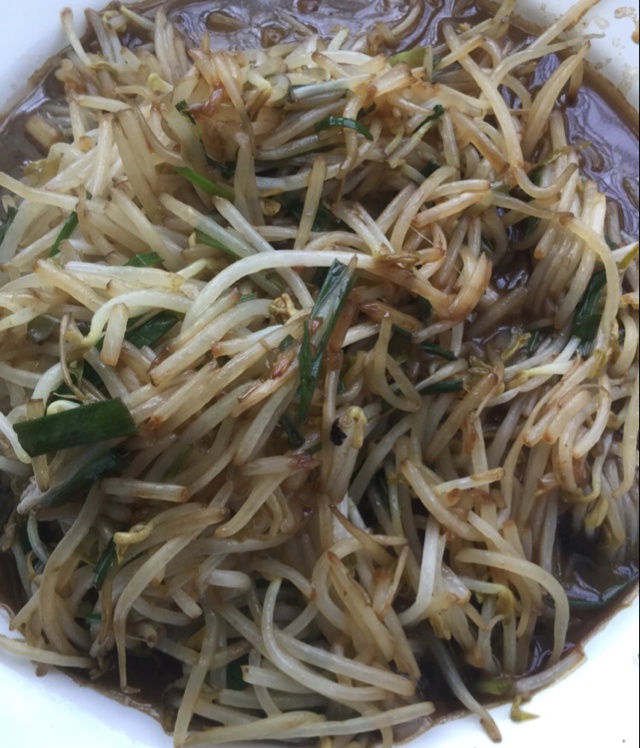 素炒豆芽