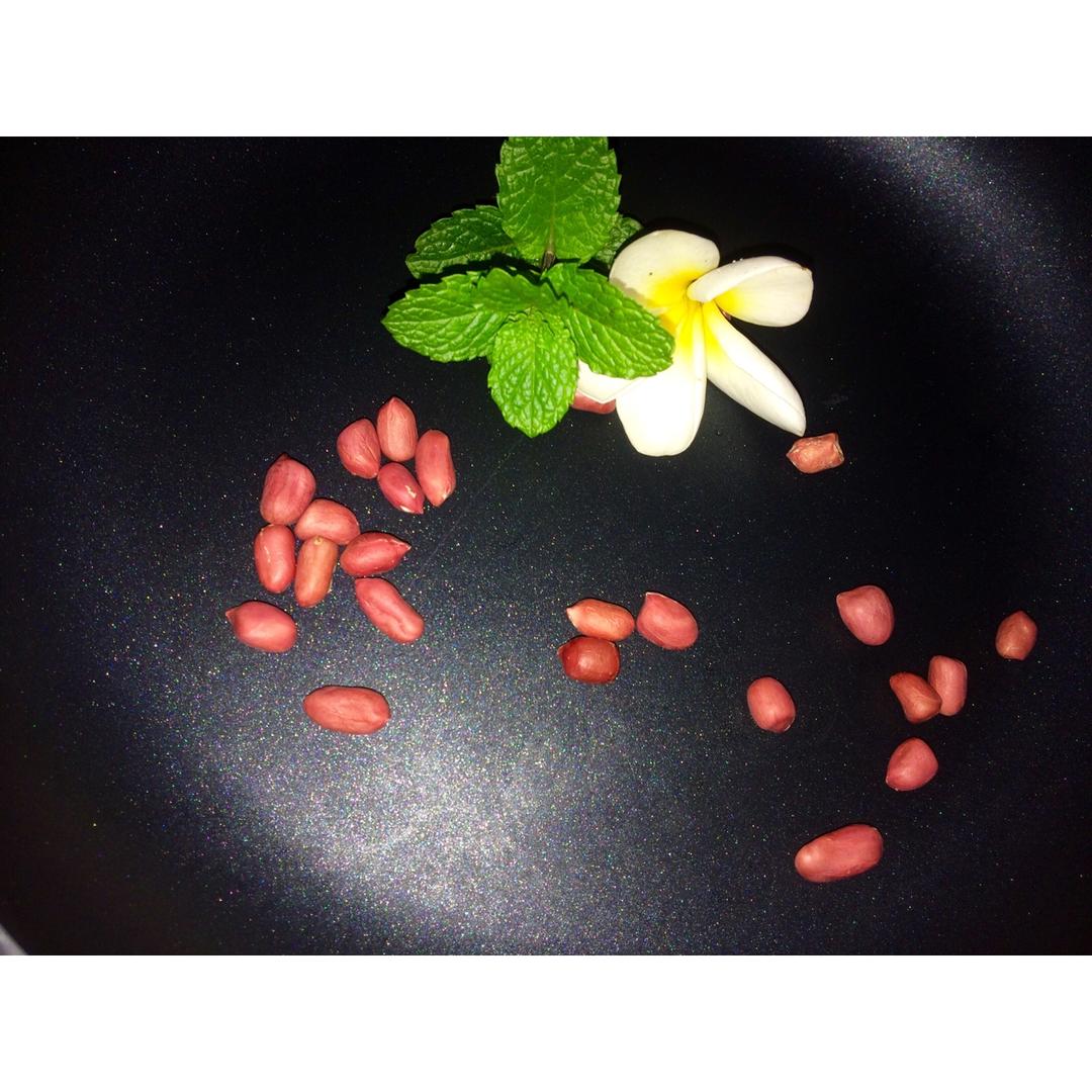 薄荷花生豆浆