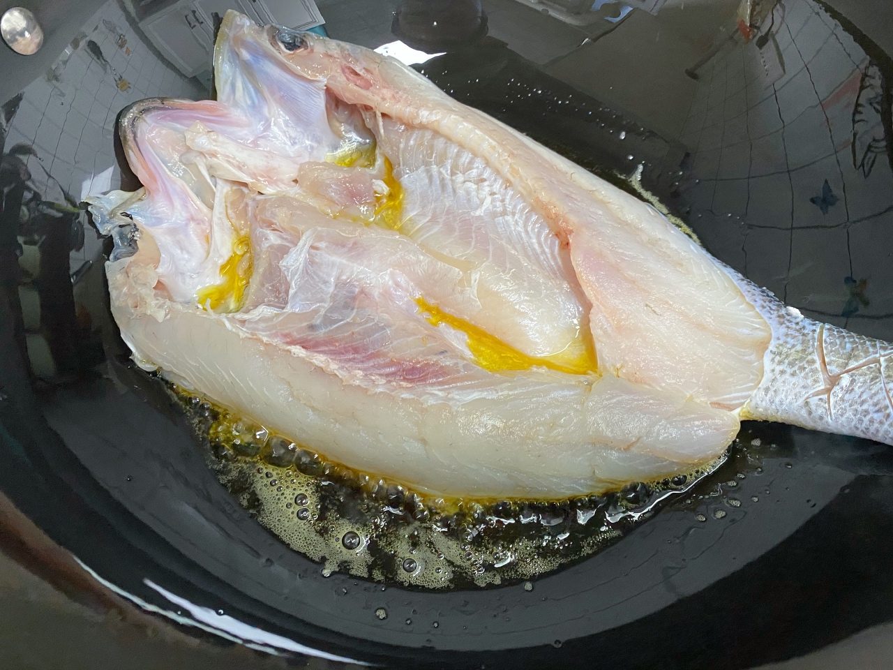干烧海鲈鱼的做法 步骤8