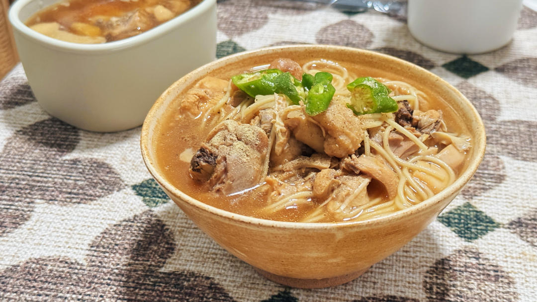 鸡汤面｜鲜嫩咸香鸡油 杭州百家鸡味馆版