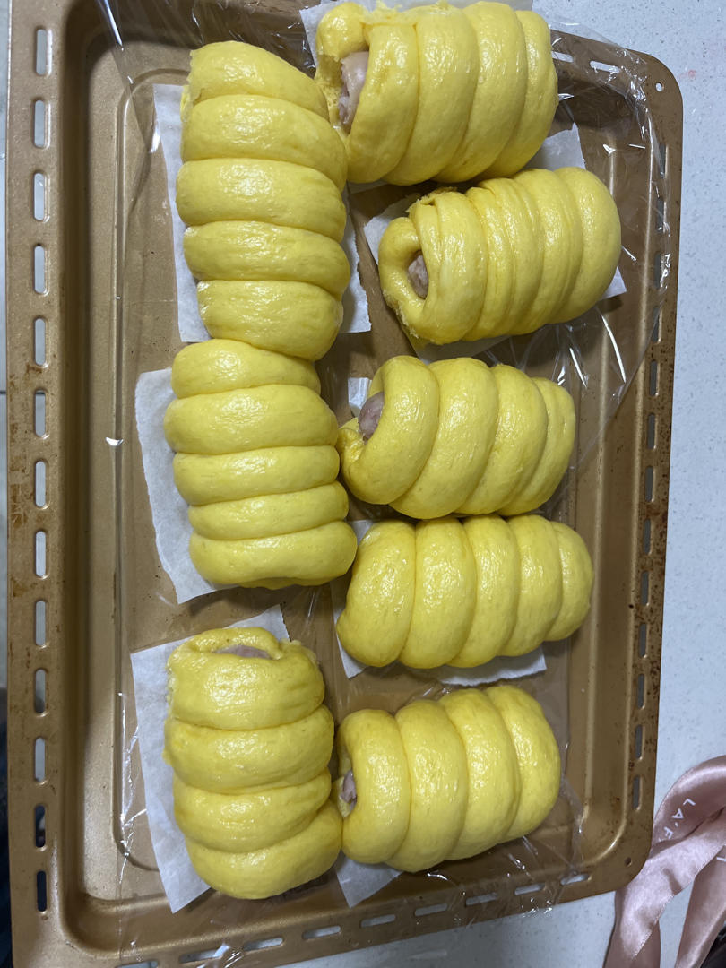 不加一滴水的南瓜开花馒头，纯南瓜泥和面，无需泡打粉，枣香浓郁个个开花