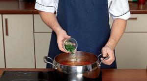 乌克兰红菜汤（经典做法）борщ的做法 步骤6