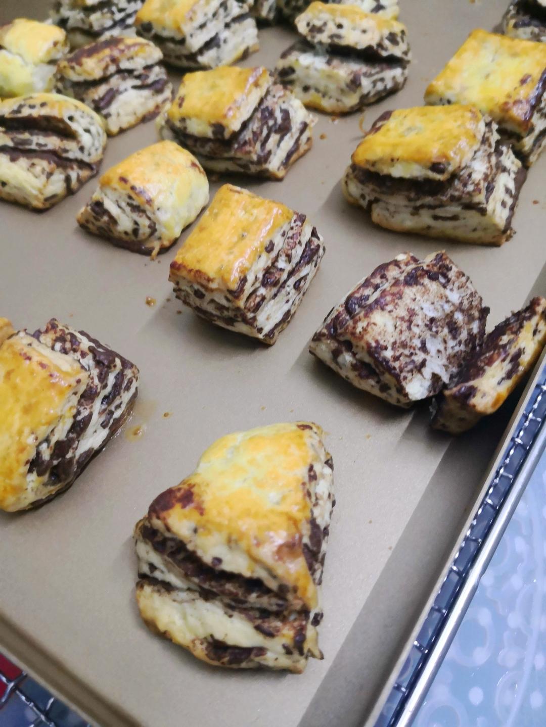 奶油巧克力榛果司康