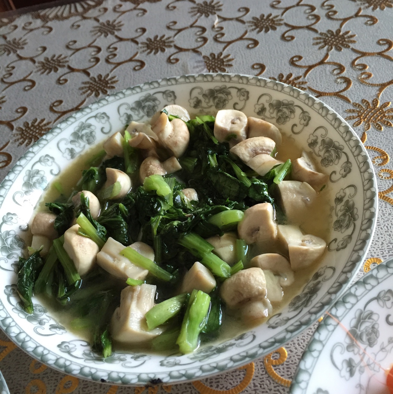蘑菇炒青菜