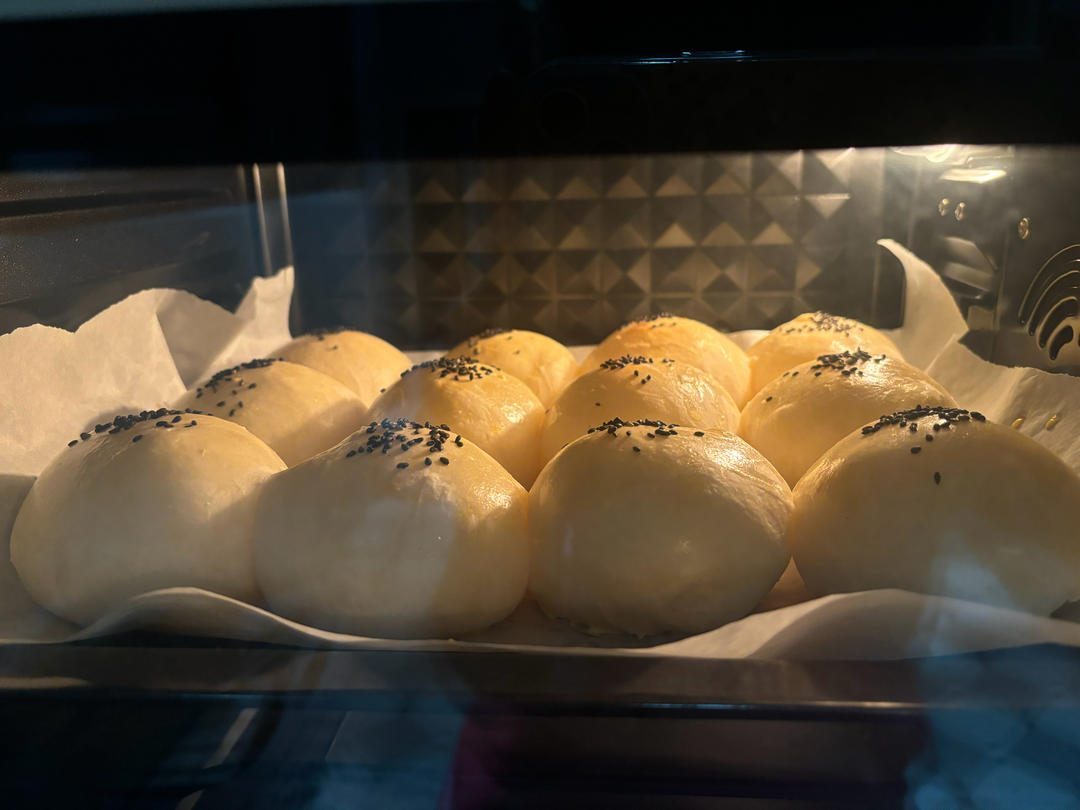 放3天也一样柔软的豆沙小餐包，好吃到哭