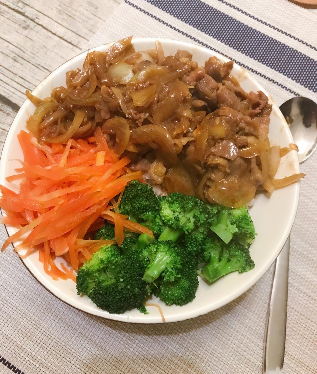 肥牛饭