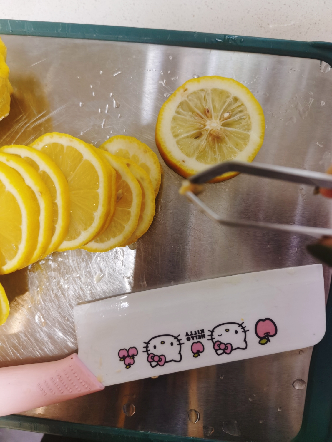 柠檬冰红茶的做法 步骤8