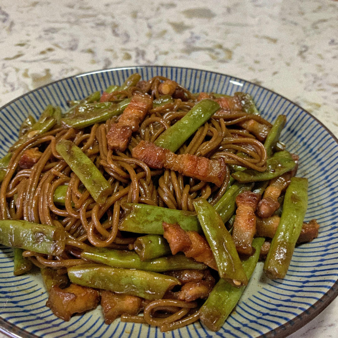 豆角焖面