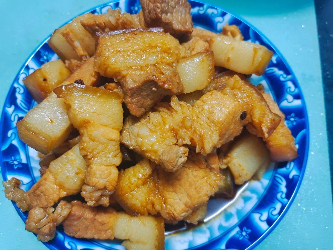 家常版的红烧肉（一点都不腻，软，糯)