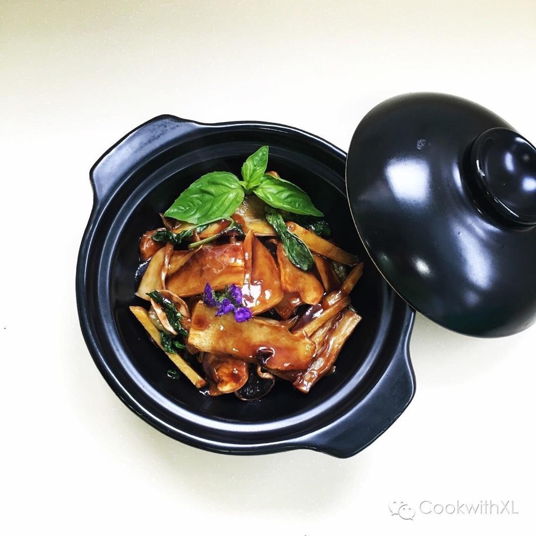 台湾经典家常菜--三杯杏鲍菇的做法