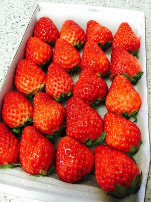 草莓法式水果软糖（不用温度计版）的做法 步骤1