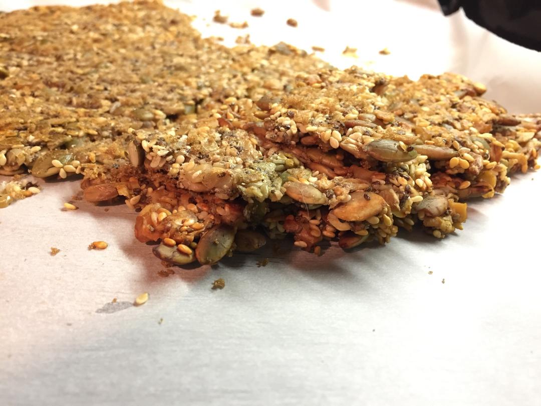 坚果芝麻糖丨健康·零食