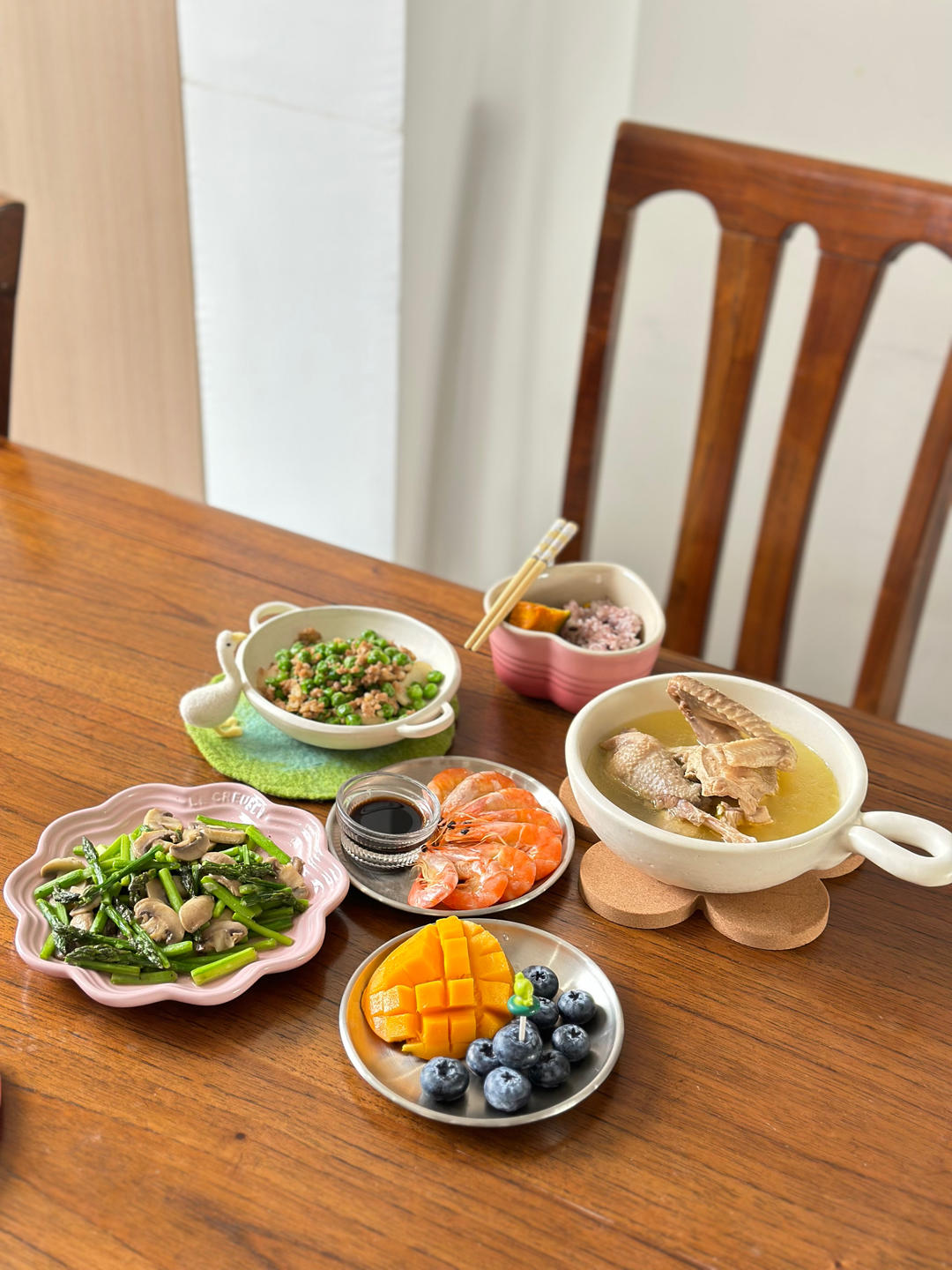 2-8岁宝宝每日营养三餐食谱