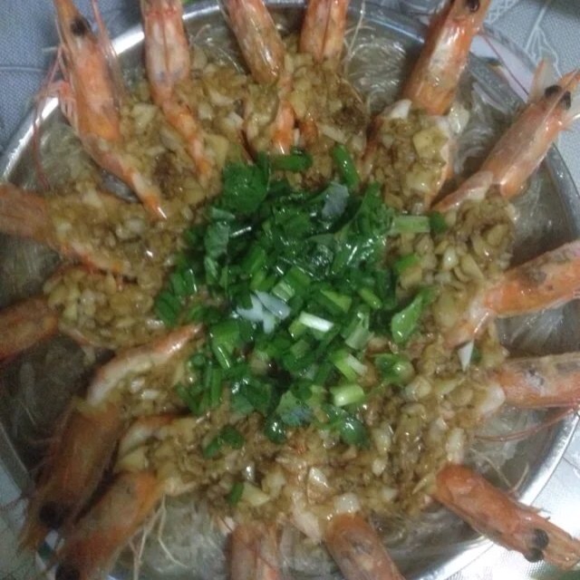 蒜蓉粉丝蒸虾