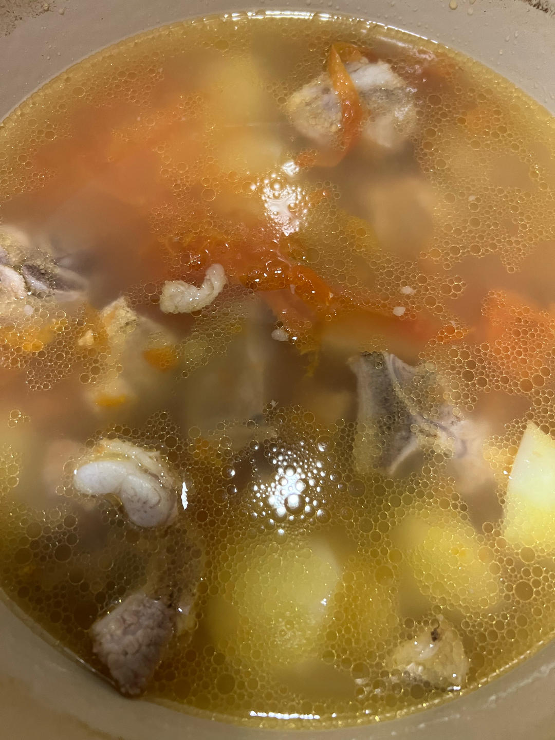 番茄土豆小排汤