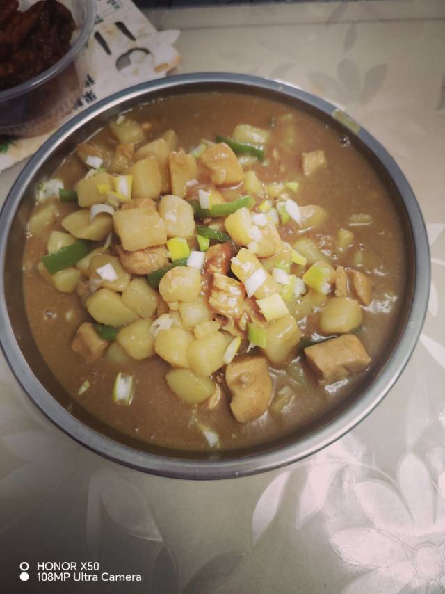 土豆咖喱鸡肉