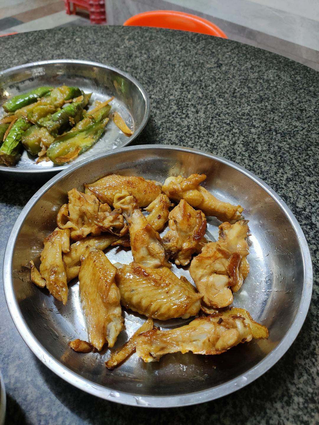 孜然脆皮煎鸡翅