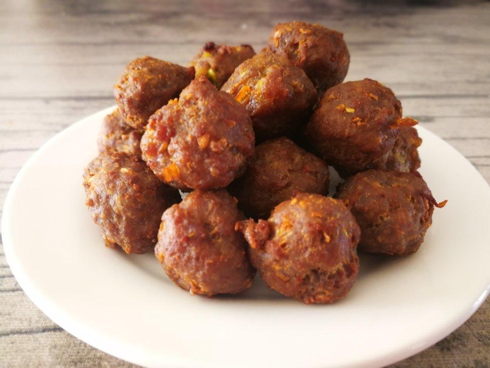 手机用户0843_d53y做的年菜——炸牛肉丸子