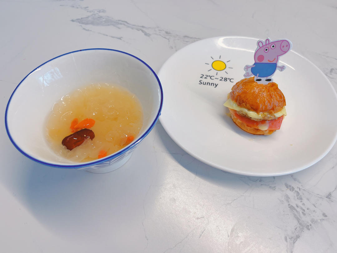 全麦牛肉汉堡包