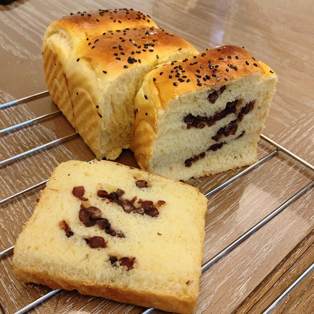 啊呆816做的好吃的蜜红豆吐司