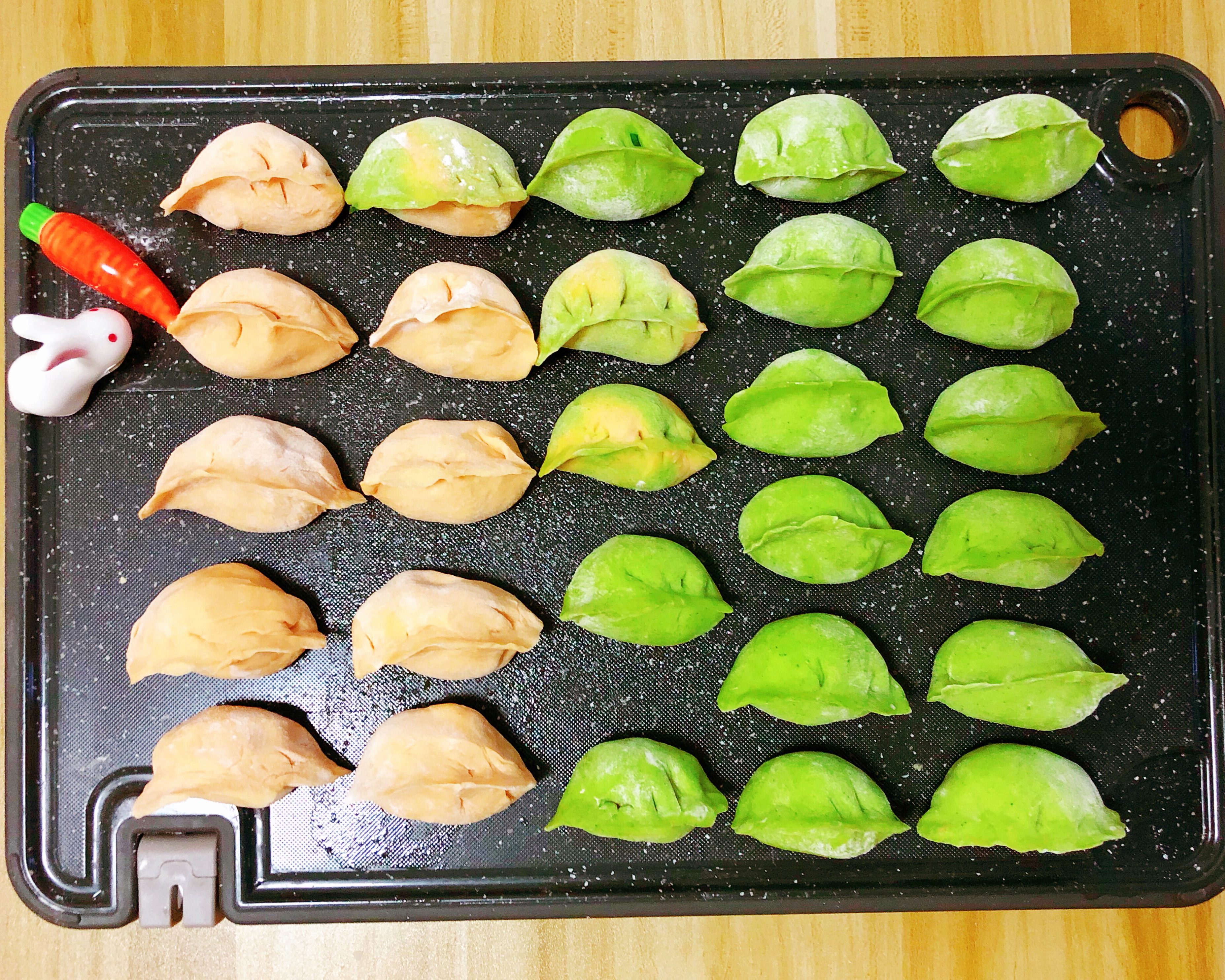 多彩饺子的做法