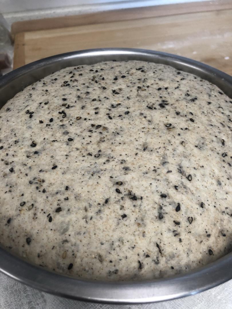 黑芝麻全麦餐包 100%纯全麦
