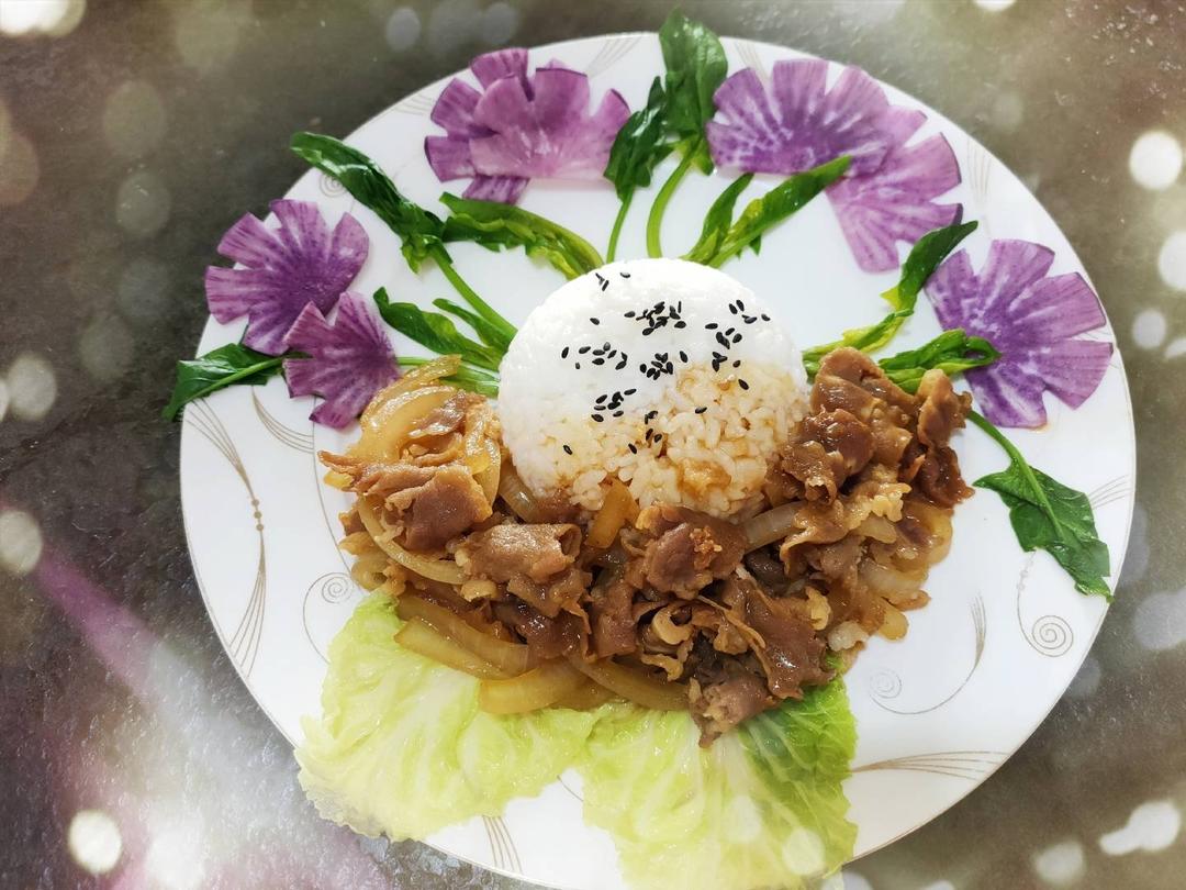 “吉野家”肥牛饭