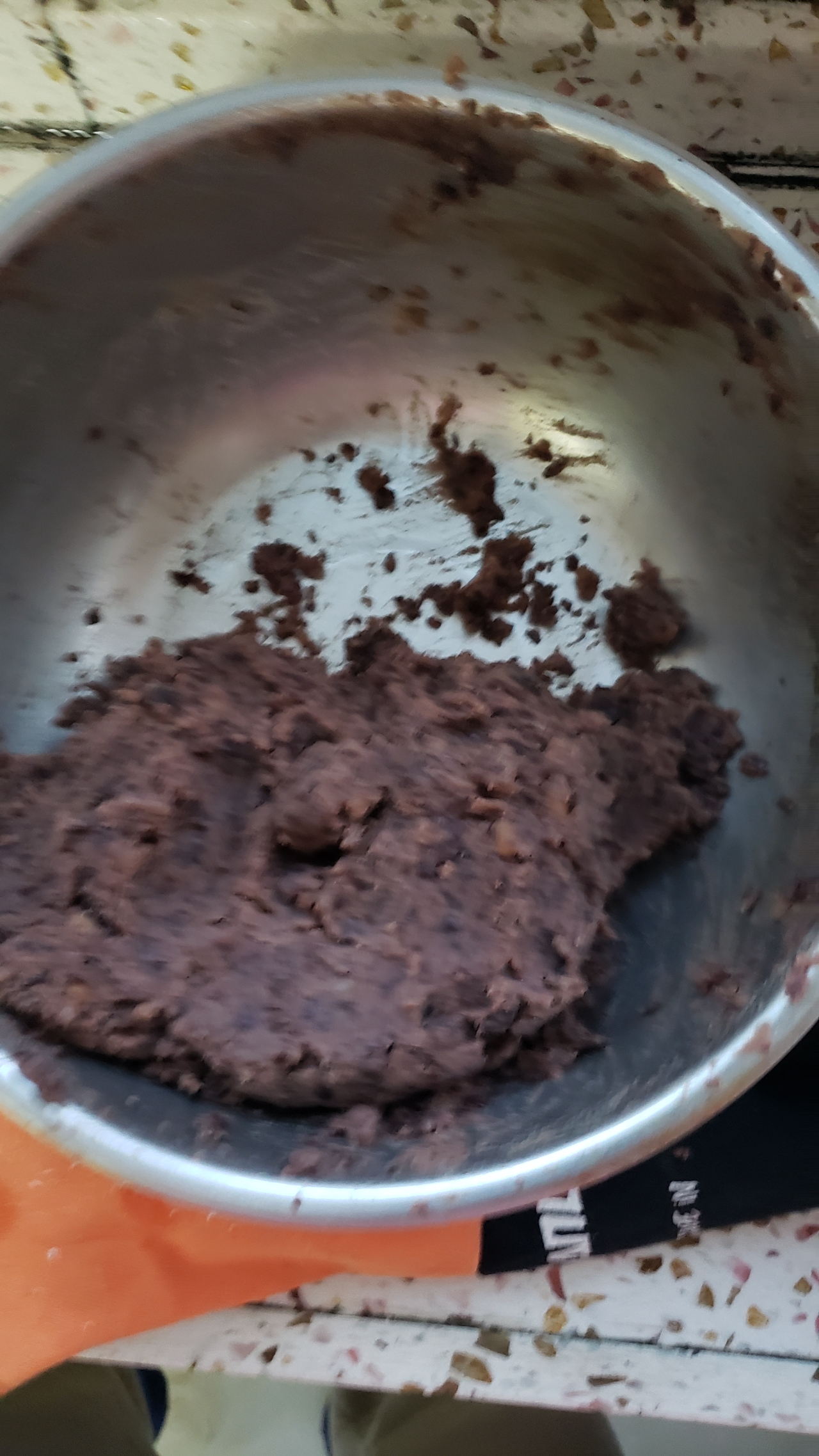 简单版的红豆沙 不需要高压锅。油炒豆沙的做法