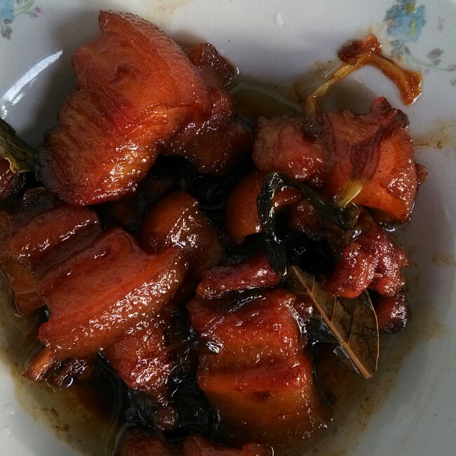 不焯水不放油的家常红烧肉