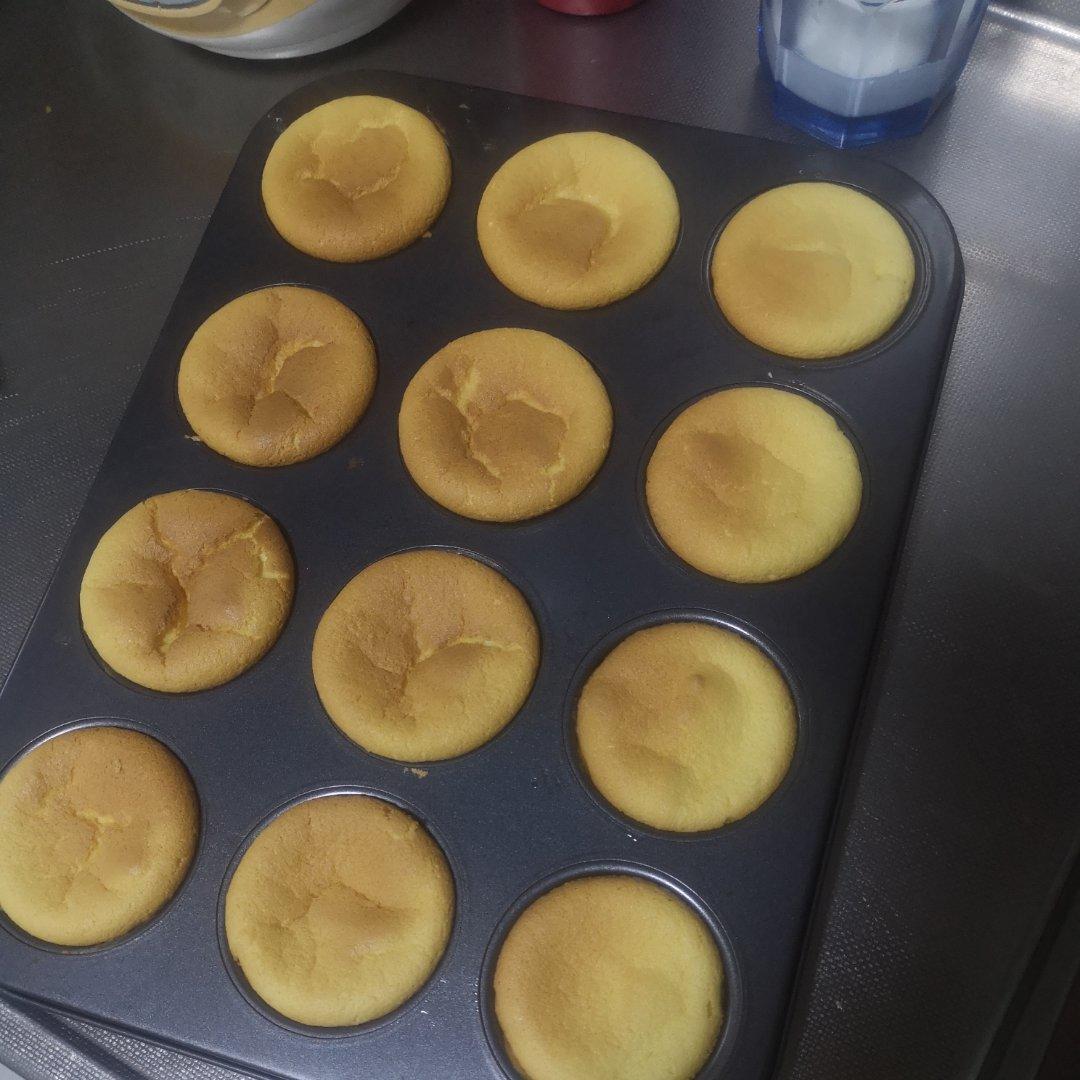 戚风蛋糕版的脆皮小蛋糕