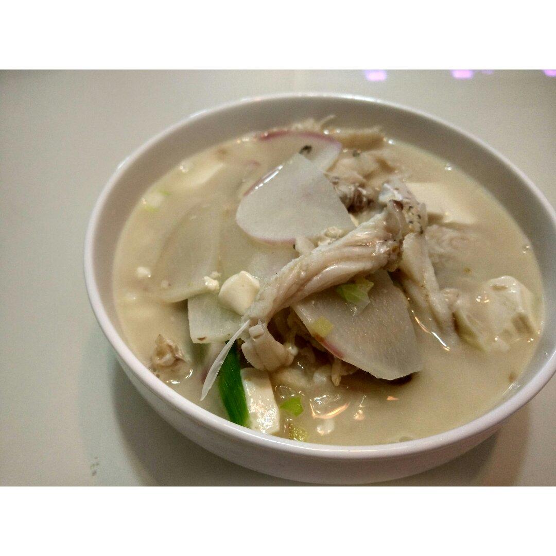 豆腐鱼头汤