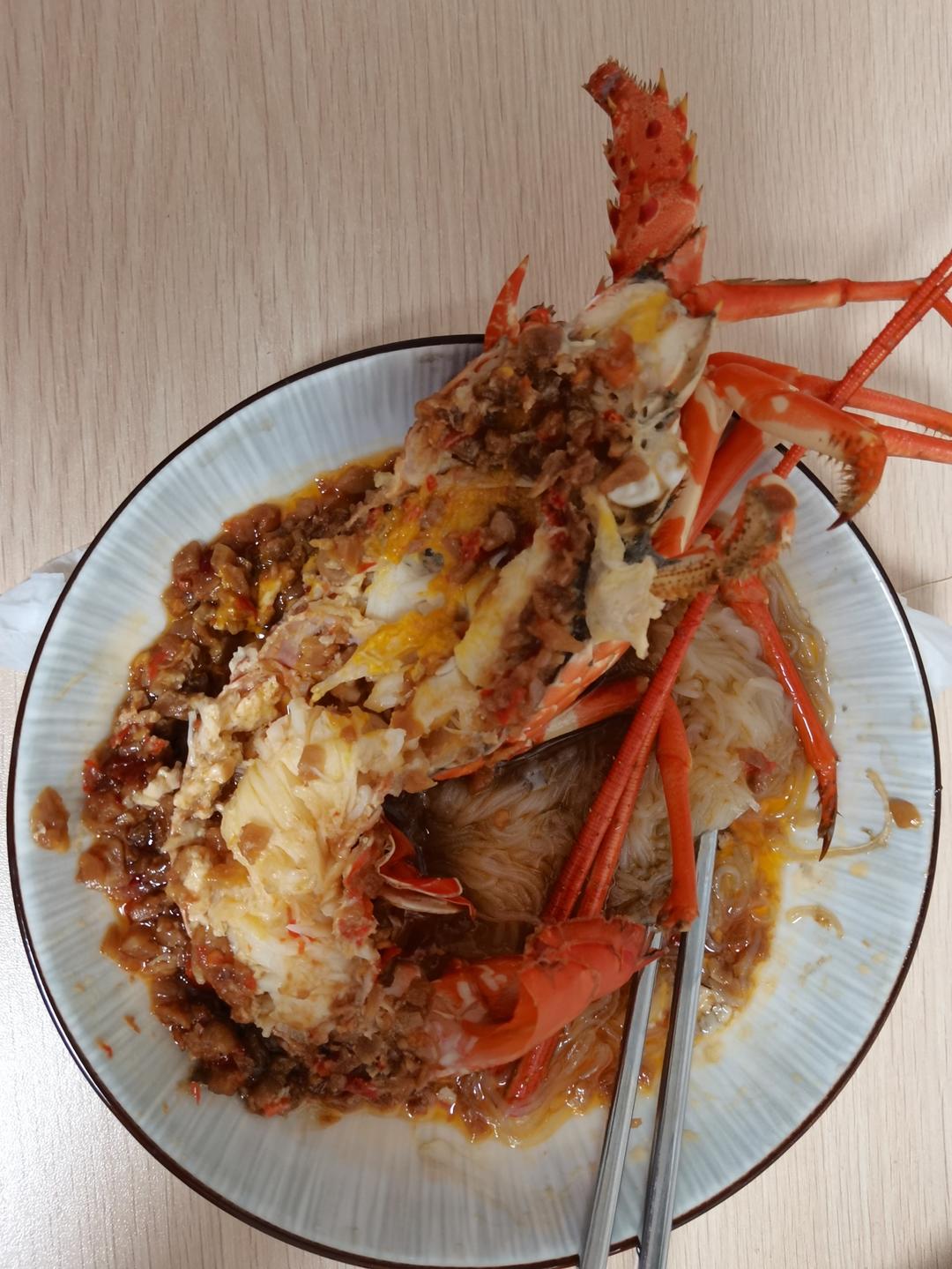 蒜蓉粉丝蒸龙虾（小青龙）