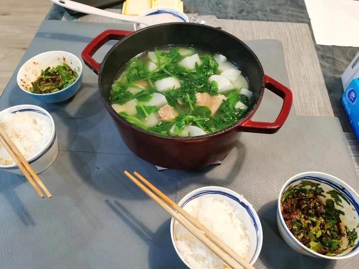 清炖萝卜牛腩汤（铸铁锅版）