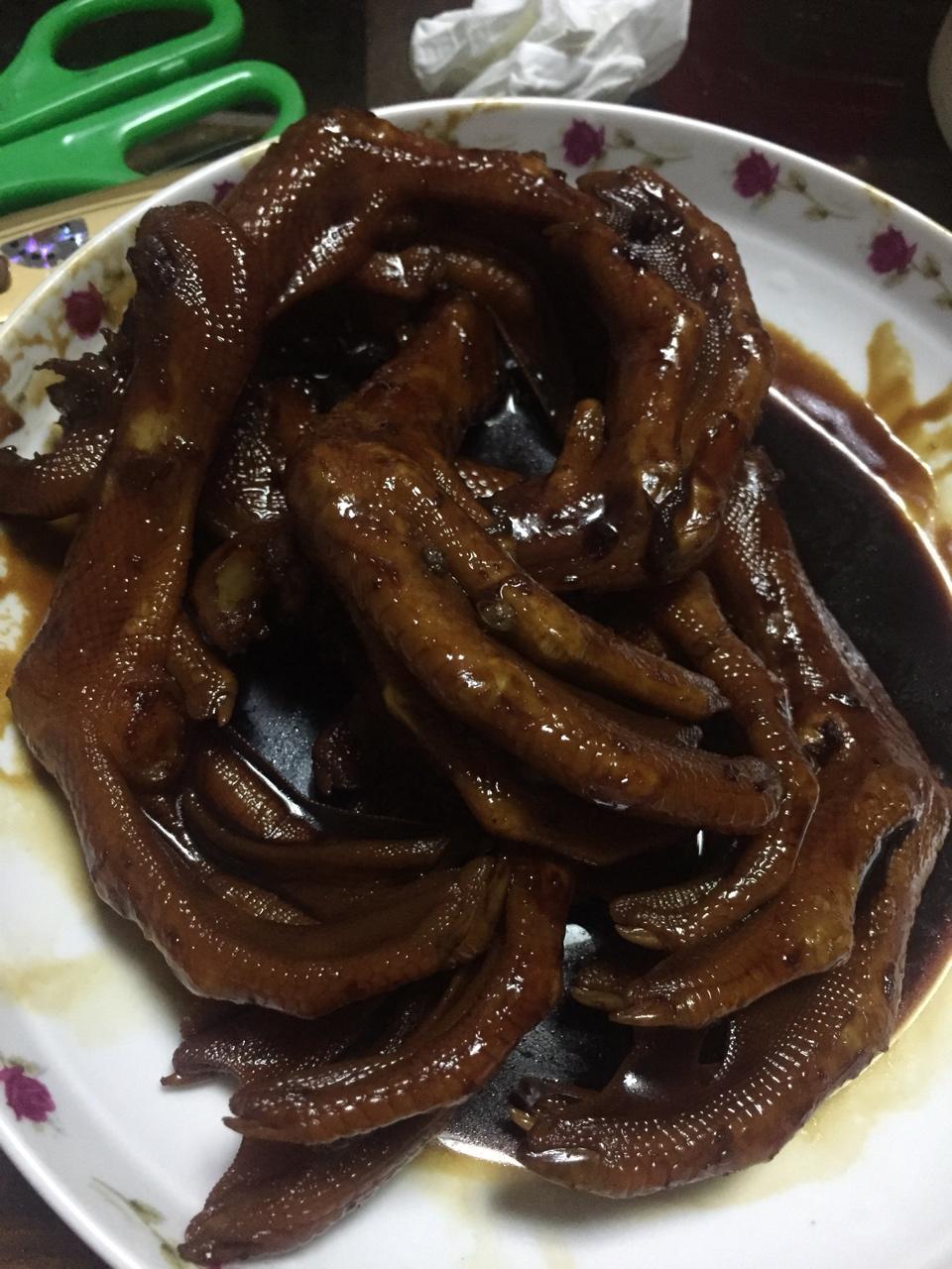 周黑鸭味～～～鸭翅 鸭爪