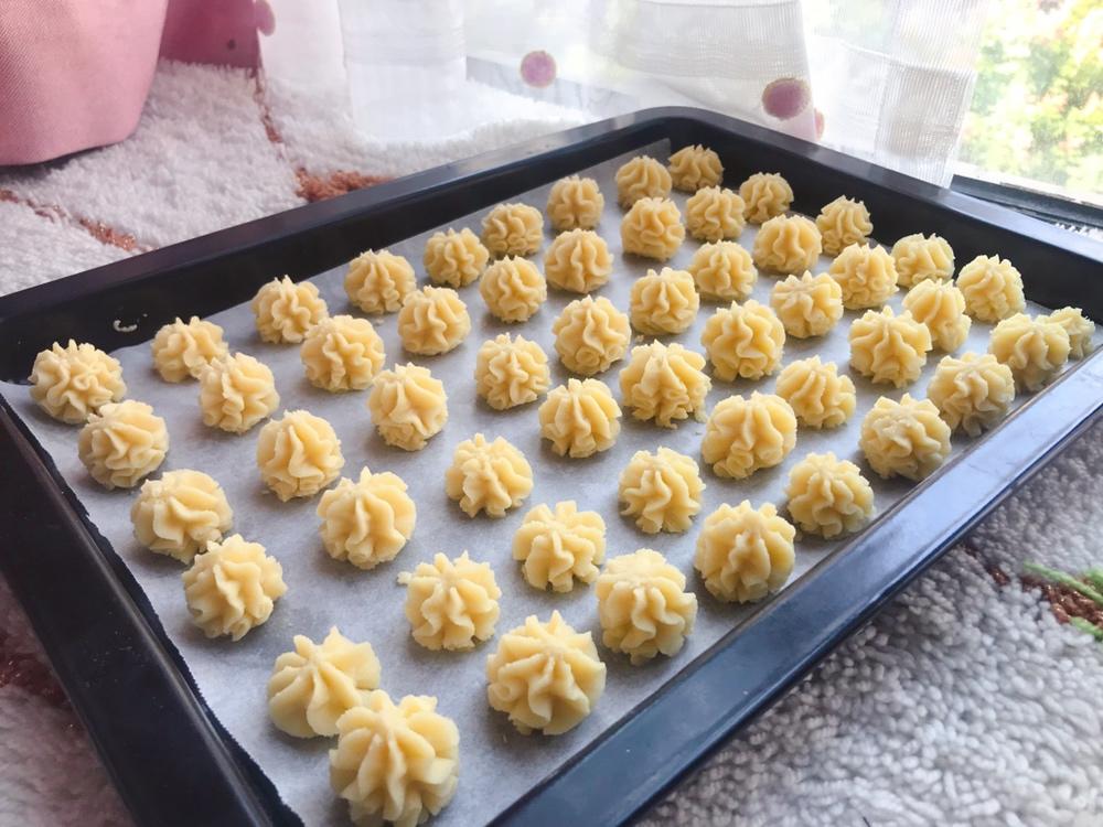被业界猜了很久的网红牛油小花曲奇配方，酥的掉渣